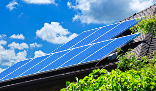 ¿Son las placas solares una inversión rentable?