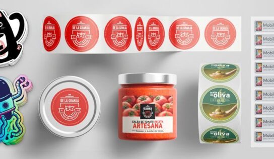 ClickPrinting garantiza resultados impecables en publicidad con etiquetas adhesivas personalizadas y pegatinas con efecto 3D