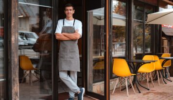 Barcelona agiliza la apertura de negocios: crece la demanda de licencias de actividades y proyectos