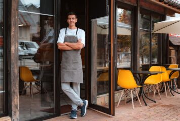 Barcelona agiliza la apertura de negocios: crece la demanda de licencias de actividades y proyectos